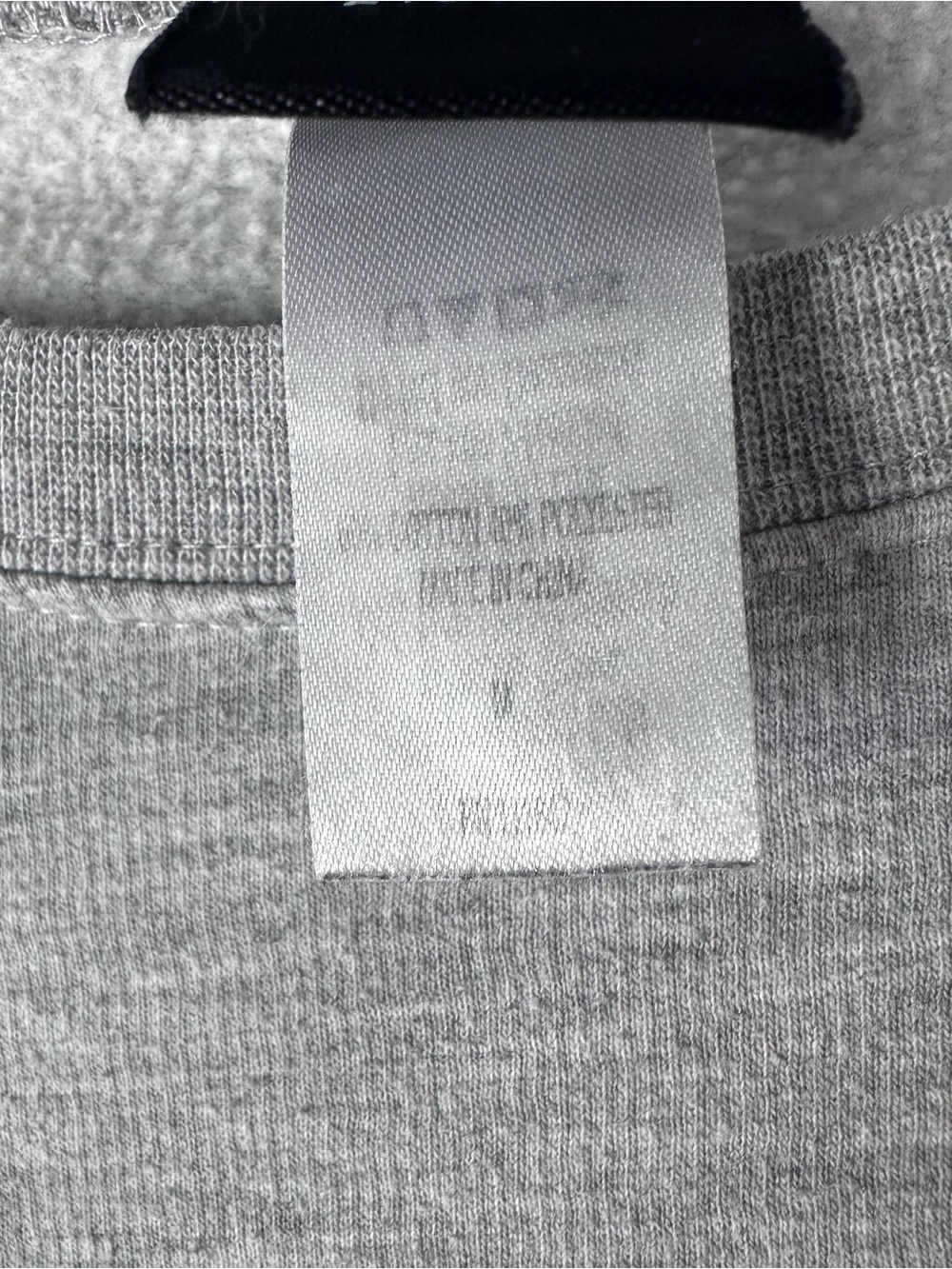 Nintendo Grey Retro Video Game Controller Sweatshirt Size M - Picture 3 of 5